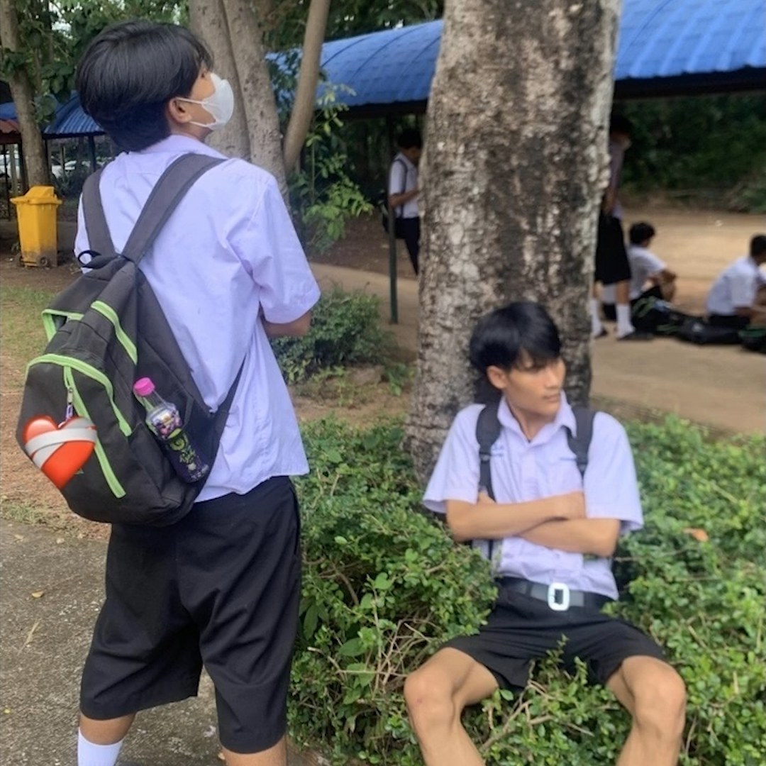 เธอคงจะลืมกัน ft. YOUNGKETHIGH